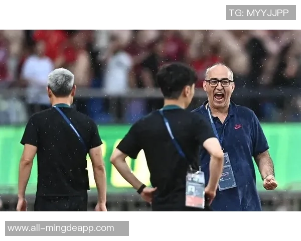 卡内达及其教练团队正式告别浙江队开启新篇章