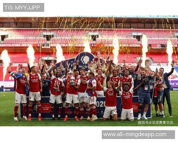 费迪南德称赞拉门斯在对桑德兰的表现增强全队信心展现稳健风范 费迪南德称赞拉门斯在对桑德兰的表现增强全队信心展现稳健风范